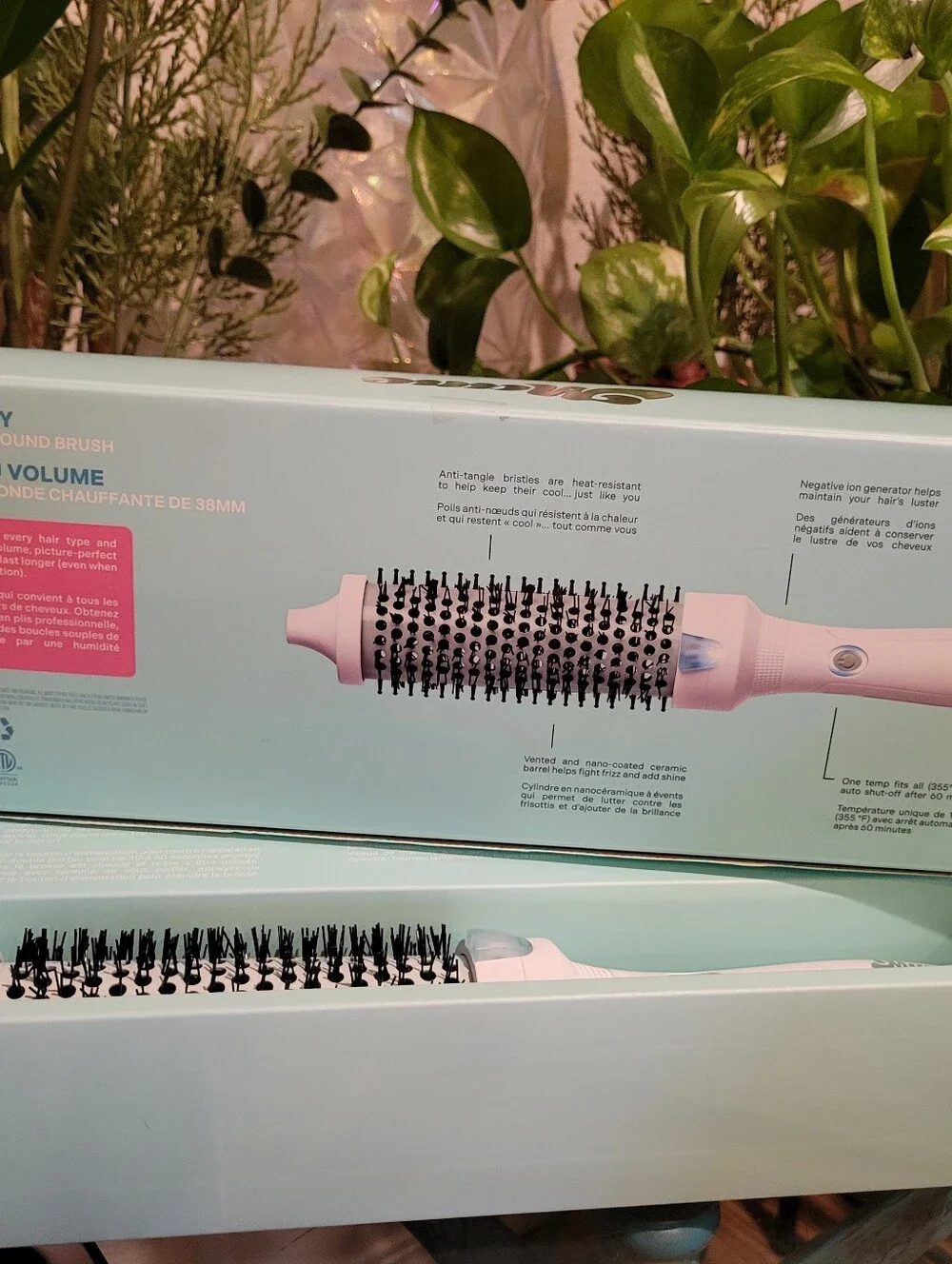 Mane It's Giving Body Medium Thermal Round Brush bounce Blowout 38MM Hot Curl
